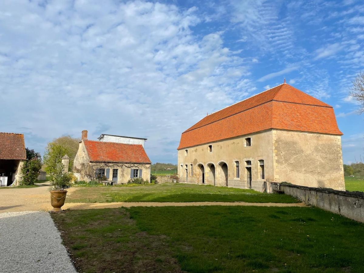 Chateau De Meauce, Gite Du Vigneron Saincaize-Meauce Esterno foto